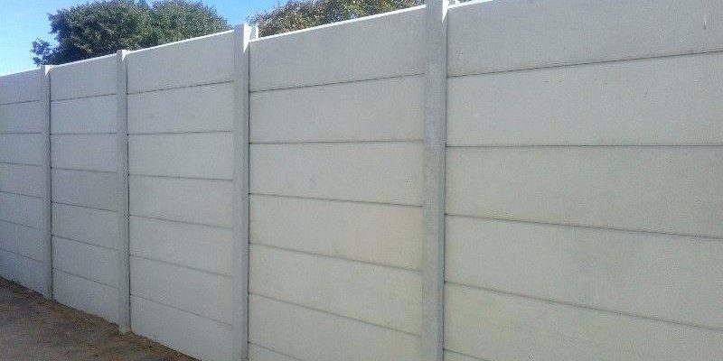 Folding compound wall